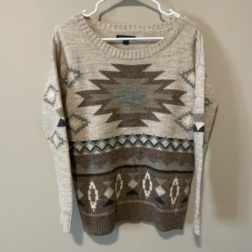 American Eagle Sweater